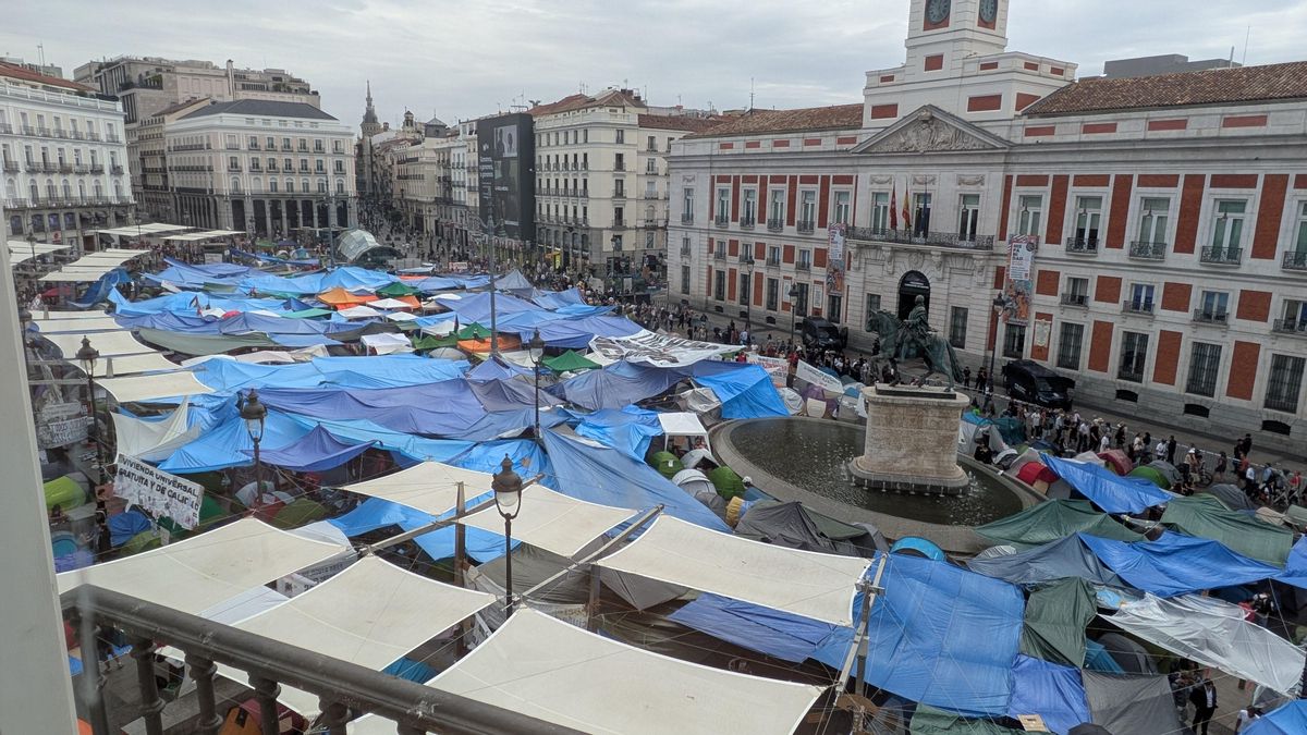 La acampada de Sol crece hasta las 1.248 tiendas de campaña
