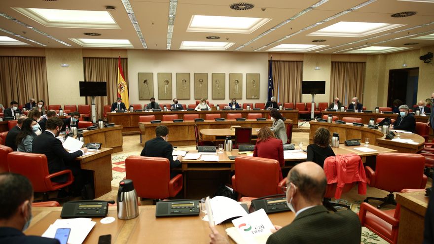 Archivo - Vista general durante una sesión de la Diputación Permanente en el Congreso de los Diputados