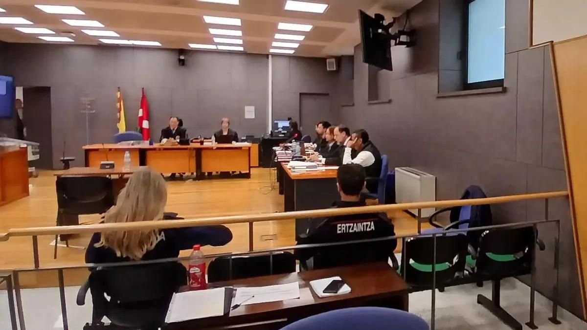 Condena de 19 años de cárcel al 'asesino de hombres' de Bilbao por el crimen de un concejal de IU en Berango