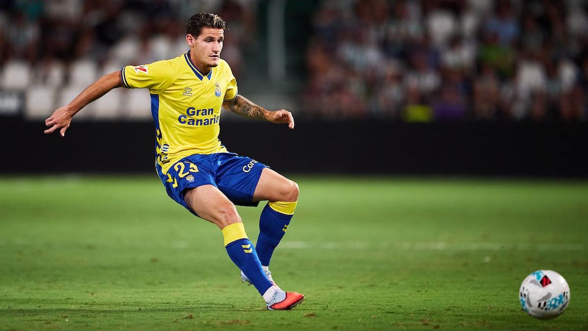 Las Palmas busca remontar el vuelo en Burgos