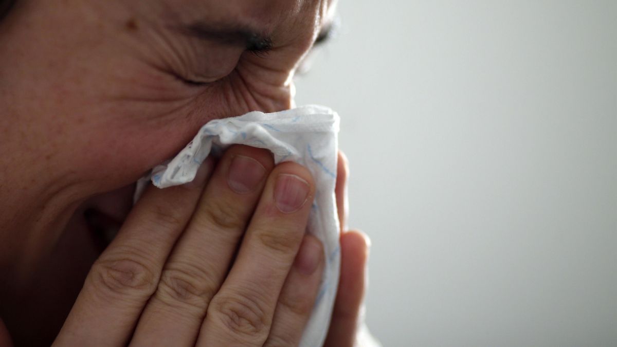 Automedicarse es nocivo para la salud.