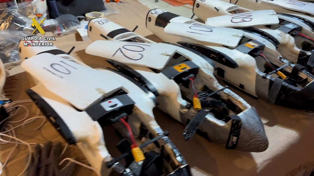 La organización tenía ocho aparatos en uso y diez en preparación.