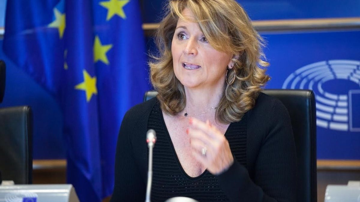 El PP pide ante el Parlamento Europeo no cesar en la lucha contra la mutilación genital femenina: "Es un crimen"