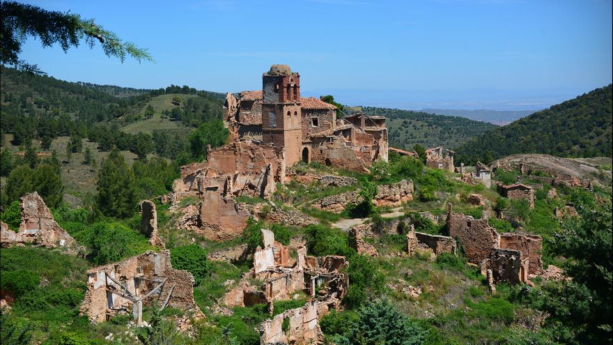 A história da cidade fantasma de La Rioja, nascida do eco de uma pedra