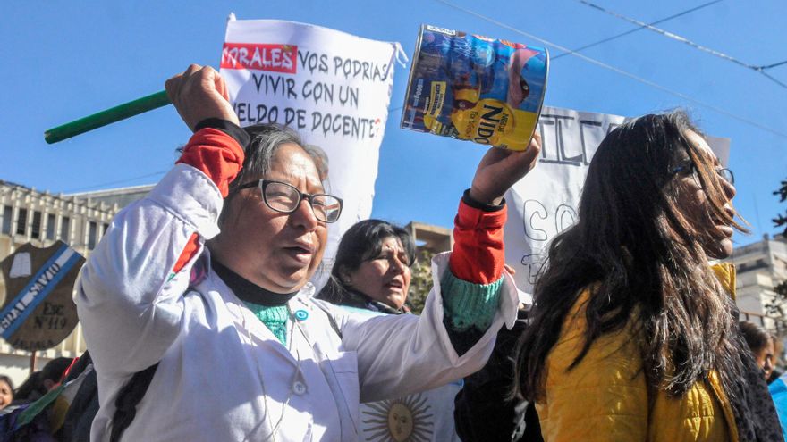 La Ctera convocó a un paro nacional docente para el próximo jueves tras la represión en Jujuy