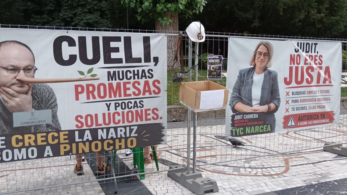 Pancartas dedicadas al director general de Energía y Minería, Javier Cueli, y a la directora del Instituto para la Transición Justa, Judit Carreras, colocadas en las vallas del Paseo de los Álamos, en Oviedo/Uviéu, por los trabajadores de TYC Narcea por las promesas incumplidas y las pocas soluciones ofrecidas.