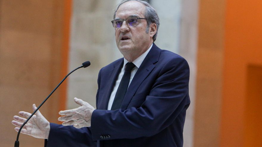 El portavoz del grupo parlamentario del PSOE, Ángel Gabilondo