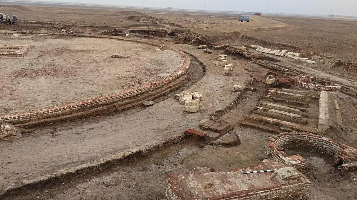 Restos del edificio religioso encontrado dedicado al dios Pelusio.