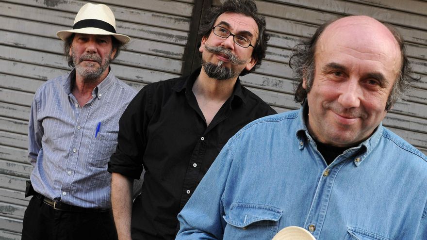 La Zaranda vuelve a dar vida a la mítica obra 'Vinagre de Jerez' en la presentación del libro de su fundador, Juan Sánchez