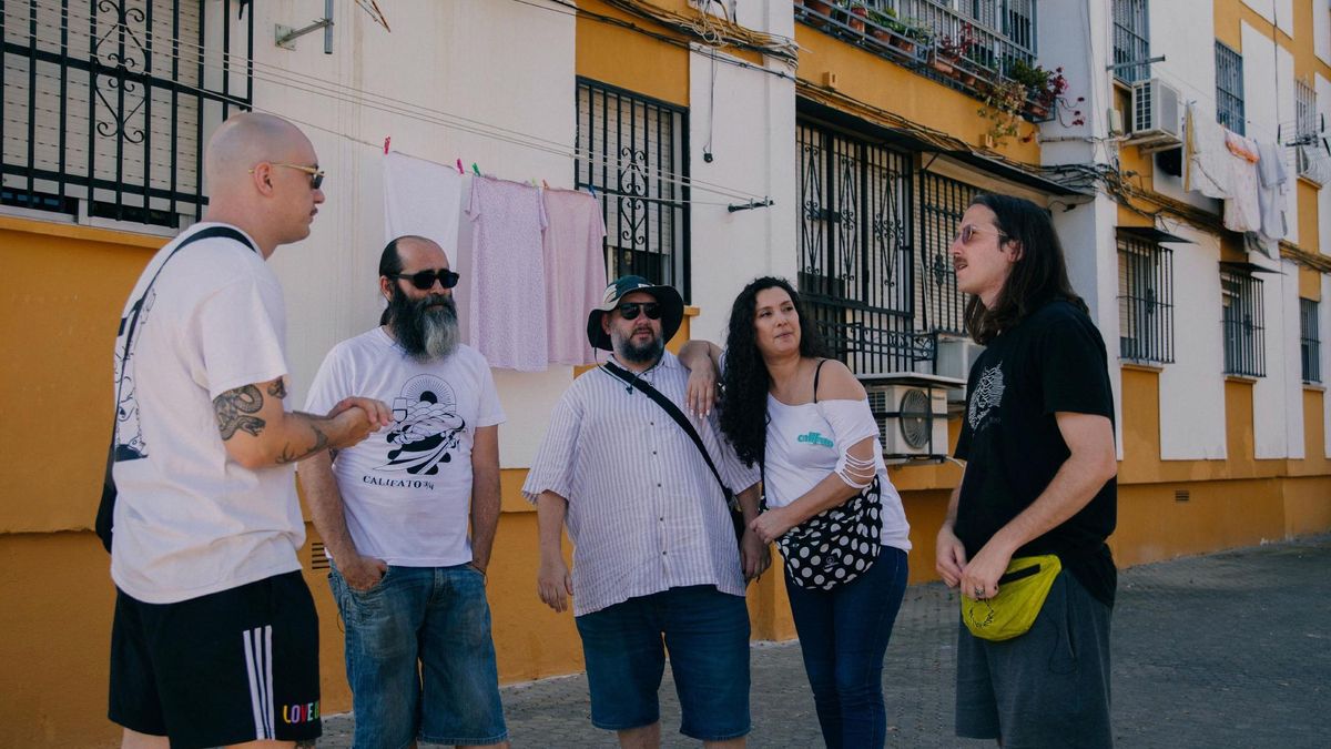 Los miembros de la banda andaluza, en un momento de la película