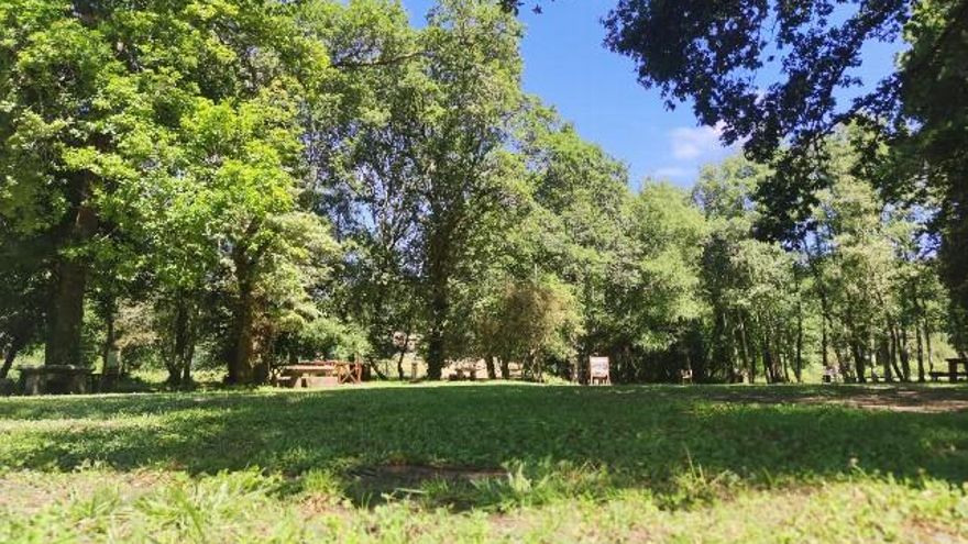La playa fluvial de Ponte Caldelas (Pontevedra) cuenta con bandera azul desde 2015. / Ayuntamiento de Ponte Caldelas
