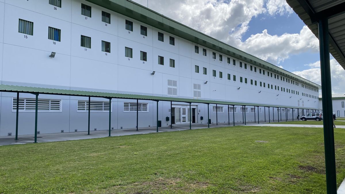 Dentro de la nueva cárcel de Donostia: así es el centro penitenciario de Zubieta que sustituirá al viejo Martutene