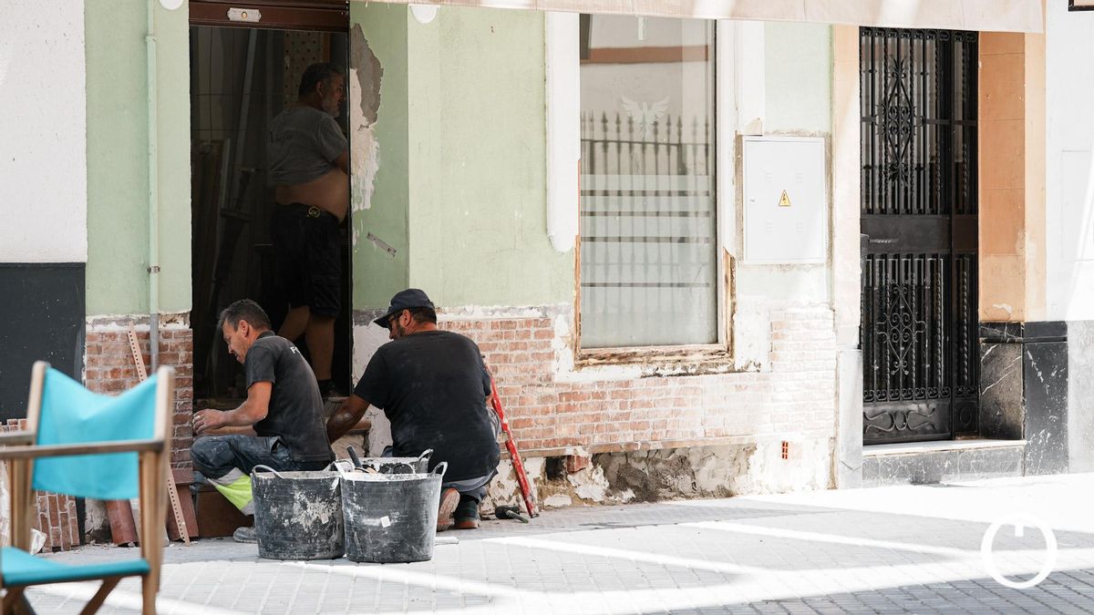La pérdida de población provoca que Córdoba tenga cada vez menos trabajadores... y menos parados