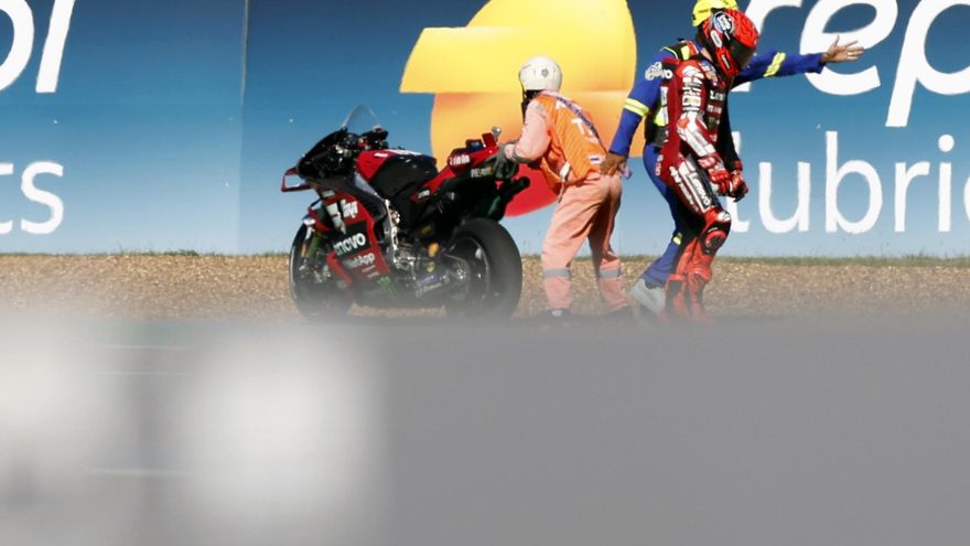 El fin de la hegemonía Ducati y el abandono de Marc Márquez marcan el inicio de Moto GP: “Algo nunca visto”