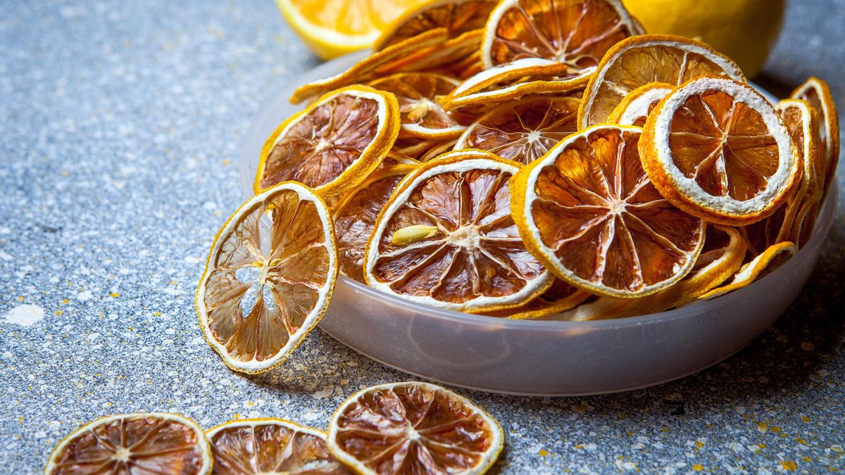 Más allá de la cocina: cuatro trucos infalibles para aprovechar los limones secos
