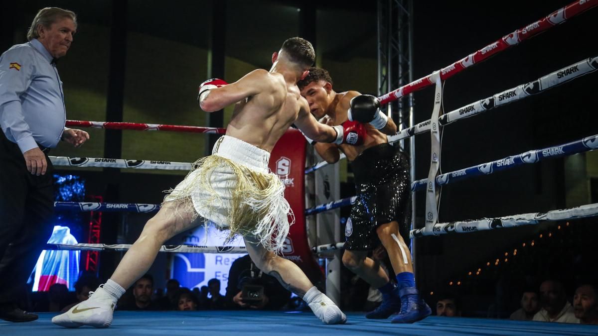 Combate de Rafa Lozano Jr. por el cinturón Iberoamericano