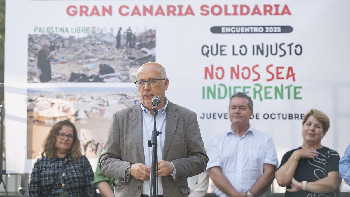 El presidente del Cabildo, Antonio Morales, inaugura 'Encuentro Gran Canaria Solidaria', se desarrolla durante todo este jueves, en el Parque de San Telmo de la capital.