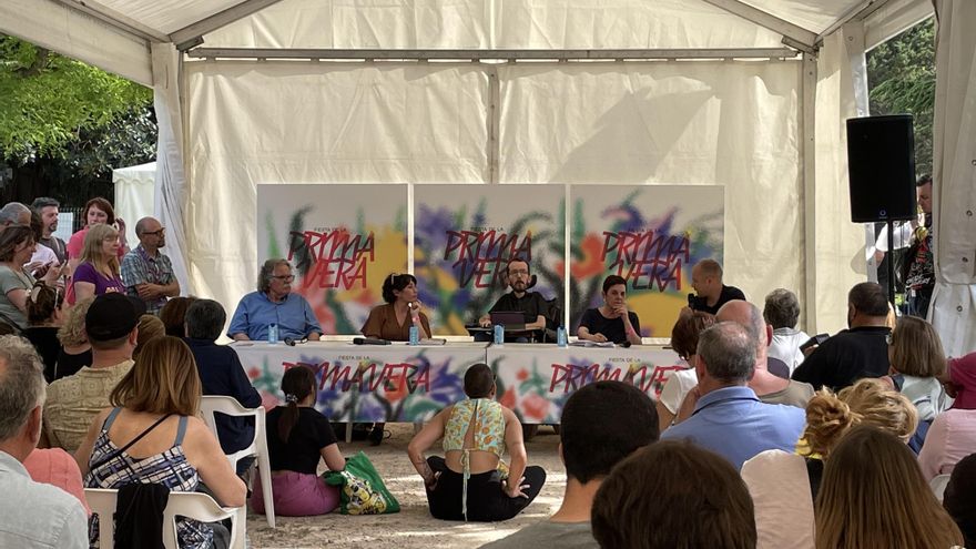 Podemos presiona al PSOE para abordar ya la inviolabilidad del rey y recoser el bloque de la investidura