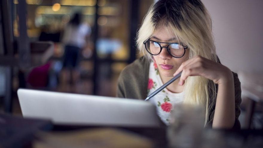 Brecha salarial: las mujeres ganan 14% menos que los varones por realizar las mismas tareas