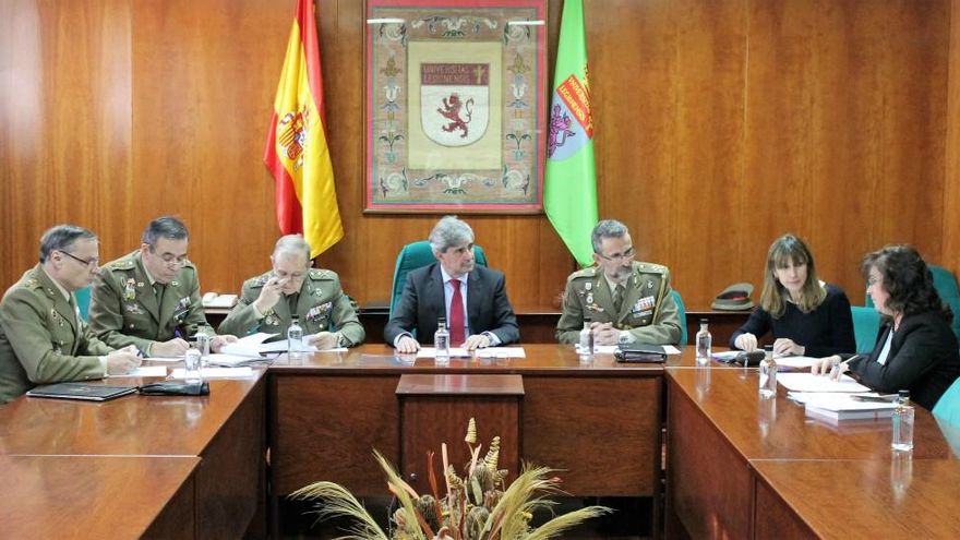 Foto Archivo - Reunión comisión seguimiento Cátedra Almirante Bonifaz (18-Enero-2018)