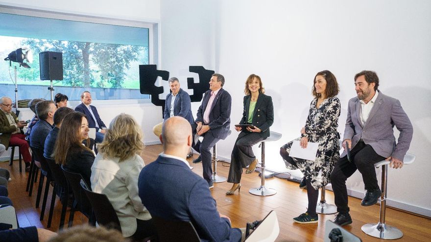 Más becas y "dignificar" el salario de profesores a tiempo parcial: el programa de Eva Ferreira para la UPV/EHU