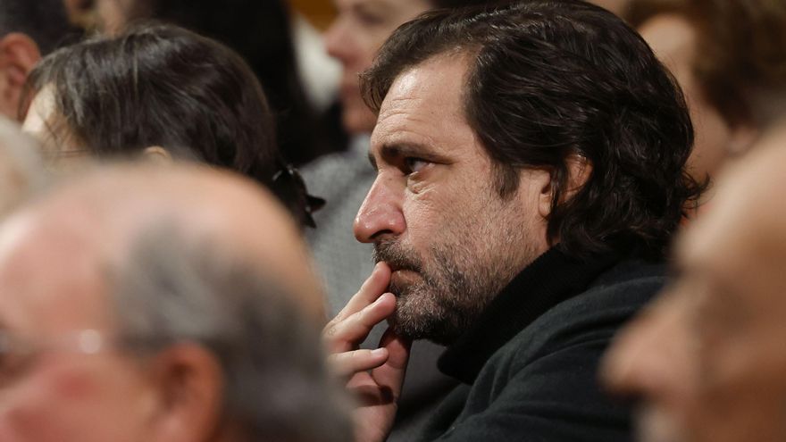 Luis Arroyo, reelegido presidente del Ateneo de Madrid junto al resto de su candidatura