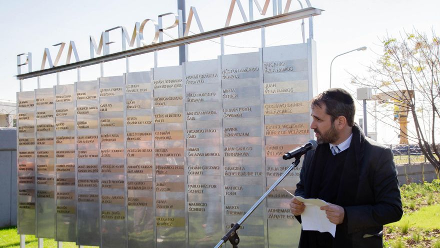 Atentado a la AMIA: así es el nuevo monumento con escombros del edificio atacado hace 29 años