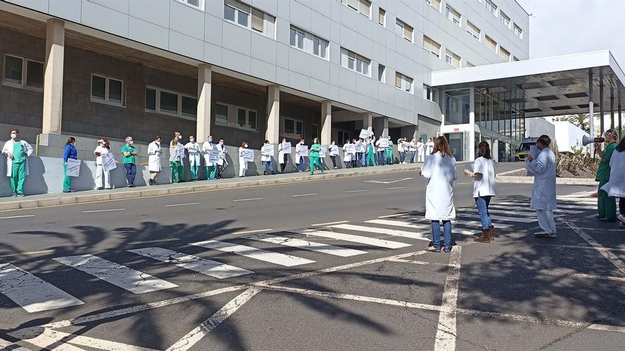 La Mesa de Confluencia de Médicos de Canarias llama a la huelga contra el abuso de los contratos temporales