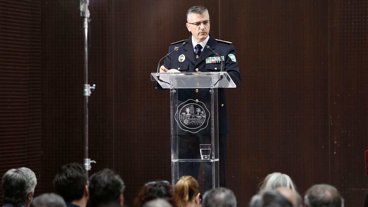 Toma de posesión del nuevo intendente mayor de la Jefatura de la Policía Local