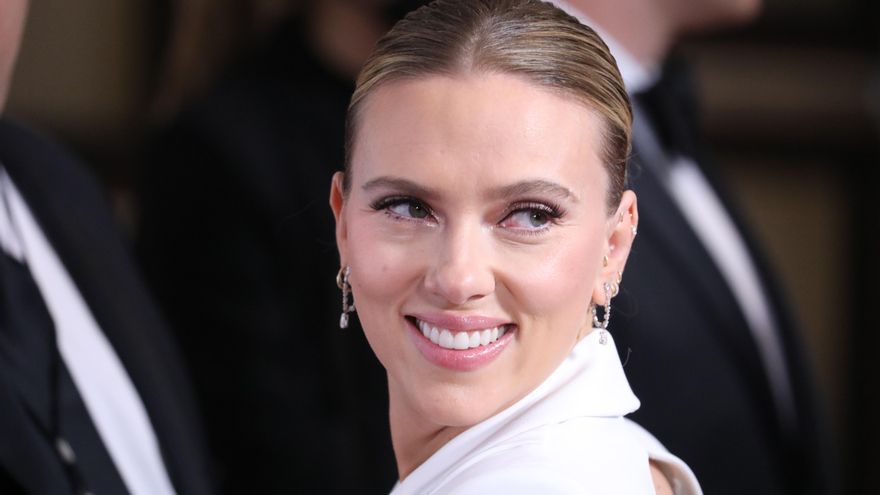 'Jurasic World' renace con Scarlett Johansson y lidera los estrenos del cine de la semana