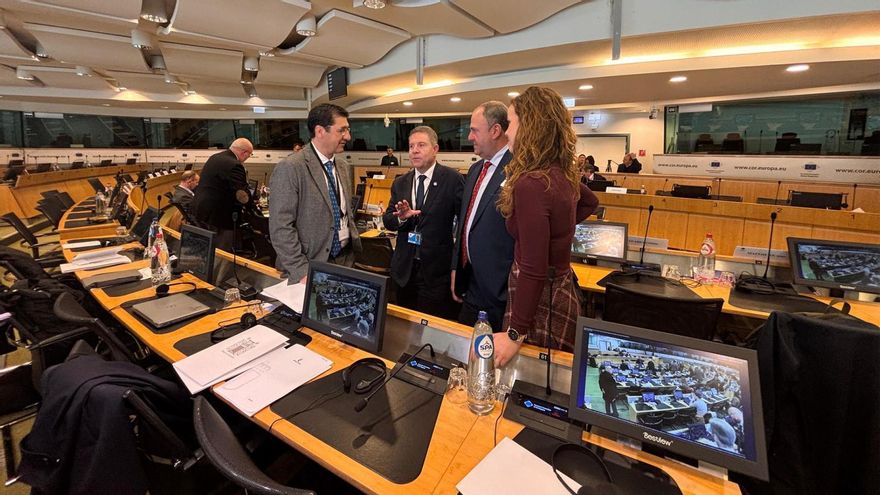 Page defiende en Bruselas la “seguridad alimentaria como un factor de seguridad estratégica”