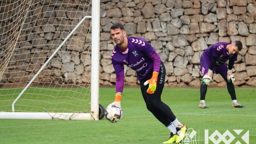 Juan Soriano cree que el Tenerife va a "dar grandes alegrías"