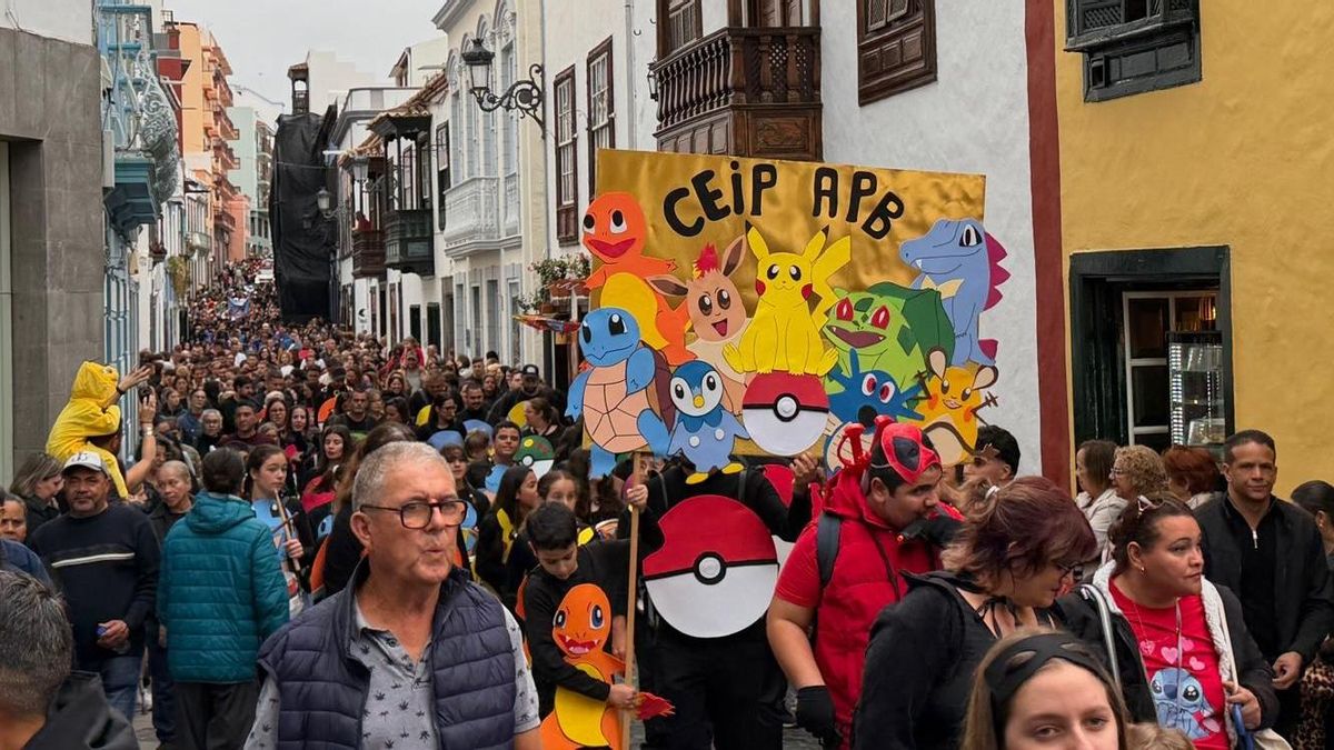 El coso infantil desborda ilusión y música en el arranque del Carnaval capitalino