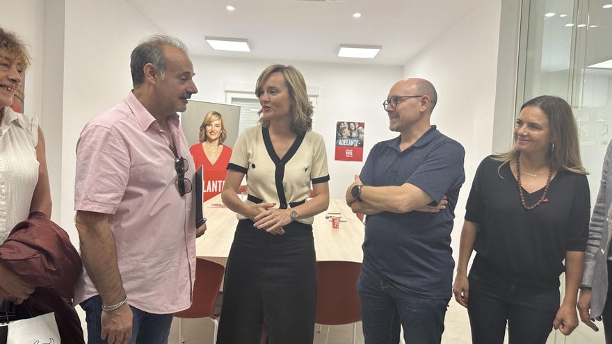 La cabeza de lista del PSOE al Congreso por Zaragoza, Pilar Alegría, ha mostrado su solidaridad con las zonas afectadas por las tormentas