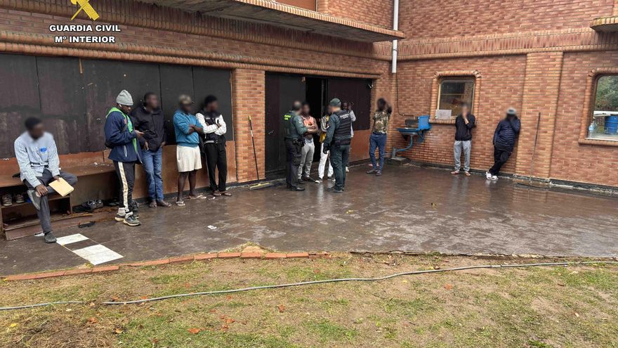 Explotación laboral en la vendimia riojana: liberadas 60 personas migrantes que vivían hacinadas y maltratadas en un chalet