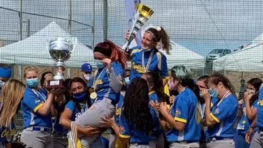 El CBS Capitalinos de Gran Canaria, campeón de la Primera División de Sófbol Femenino