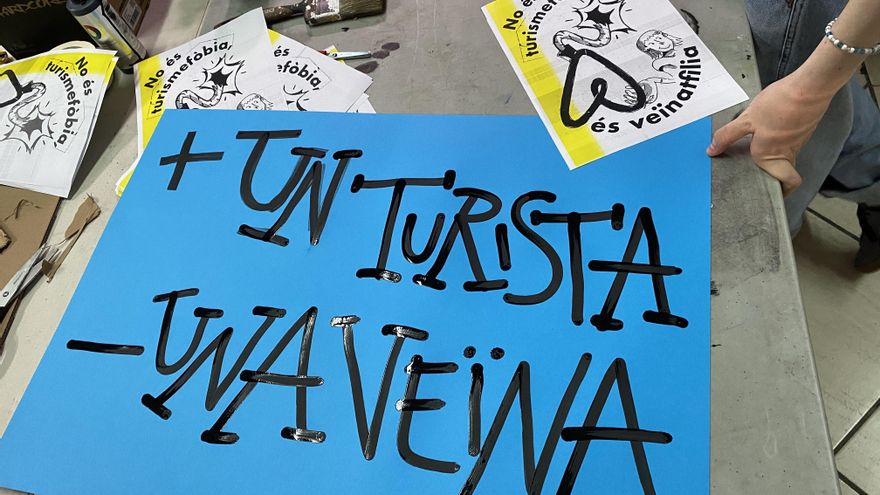 El tejido asociativo valenciano se une por el derecho a la vivienda: "Hay que limitar la propiedad e intervenir el mercado"