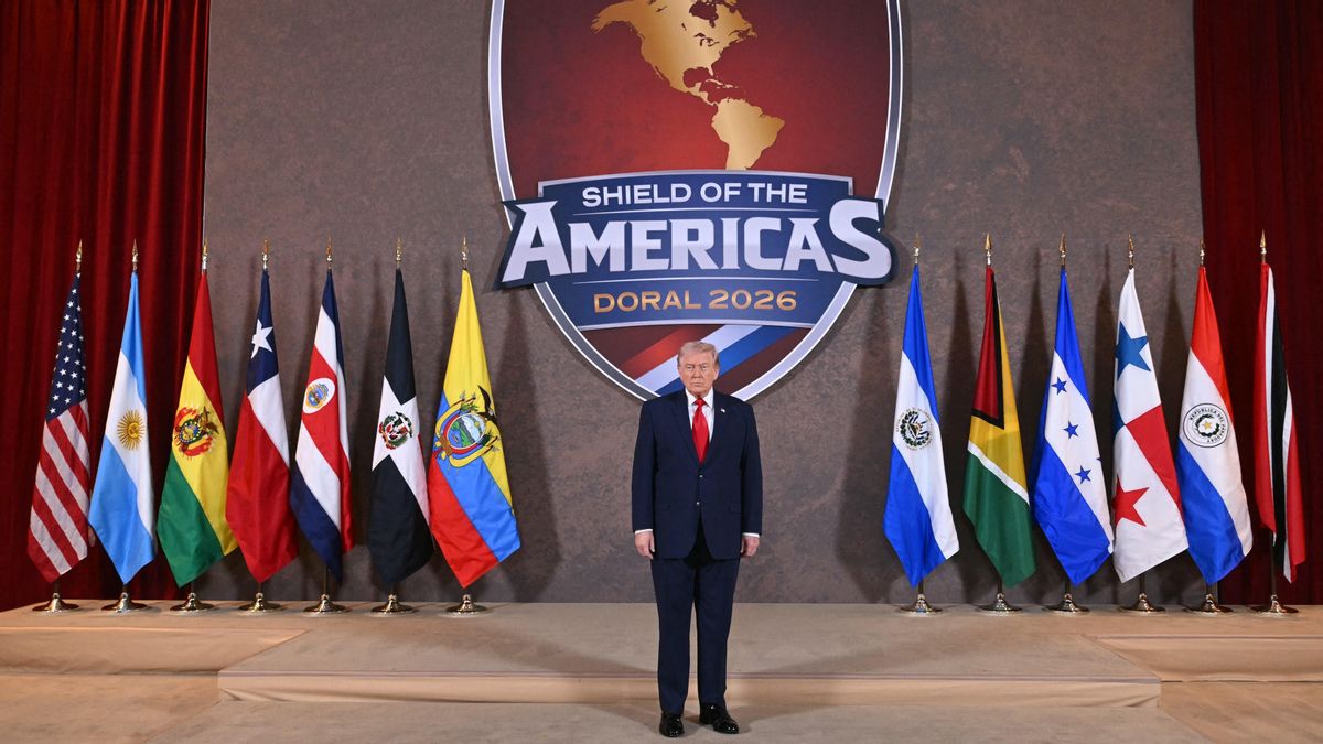 El presidente de EEUU, Donald Trump, al comienzo de la cumbre Escudo de las Américas en el Trump National Doral de Miami, Florida, el 7 de marzo de 2026.