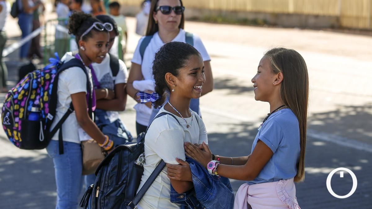 Despedida de los niños saharauis del programa Vacaciones en Paz