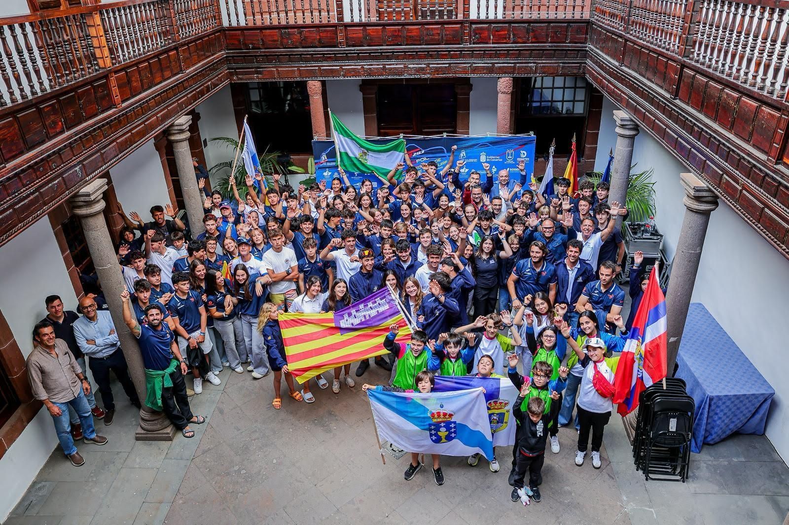 La Palma se convierte en el epicentro del windsurf infantil y juvenil con el Campeonato de España de Techno e Iqfoil.