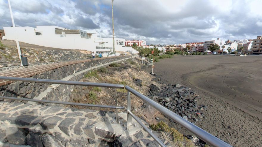 Localizado el cuerpo sin vida de un hombre en el paseo de la playa de La Garita, en Gran Canaria