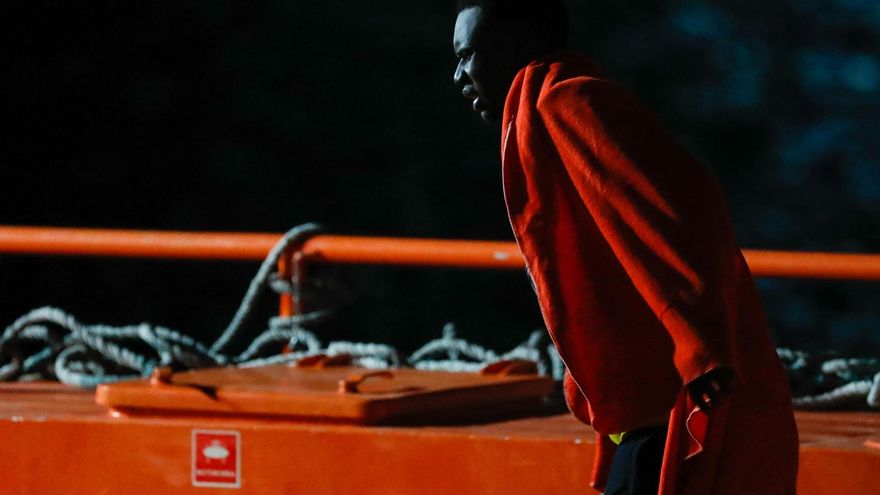 Rescatadas seis pateras próximas a Canarias con 292 personas a bordo en menos de 48 horas