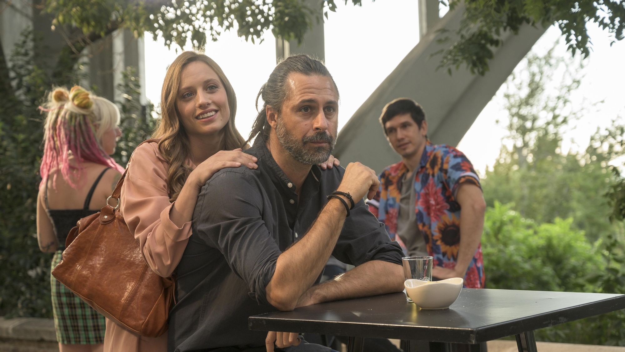 Michelle Jenner y Hugo Silva en 'Los hombres de Paco'