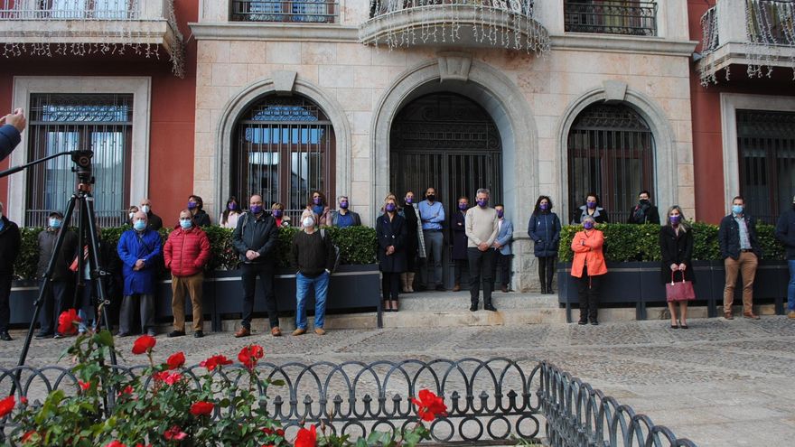 Minuto de silencio en Valdepeñas, Ciudad Real