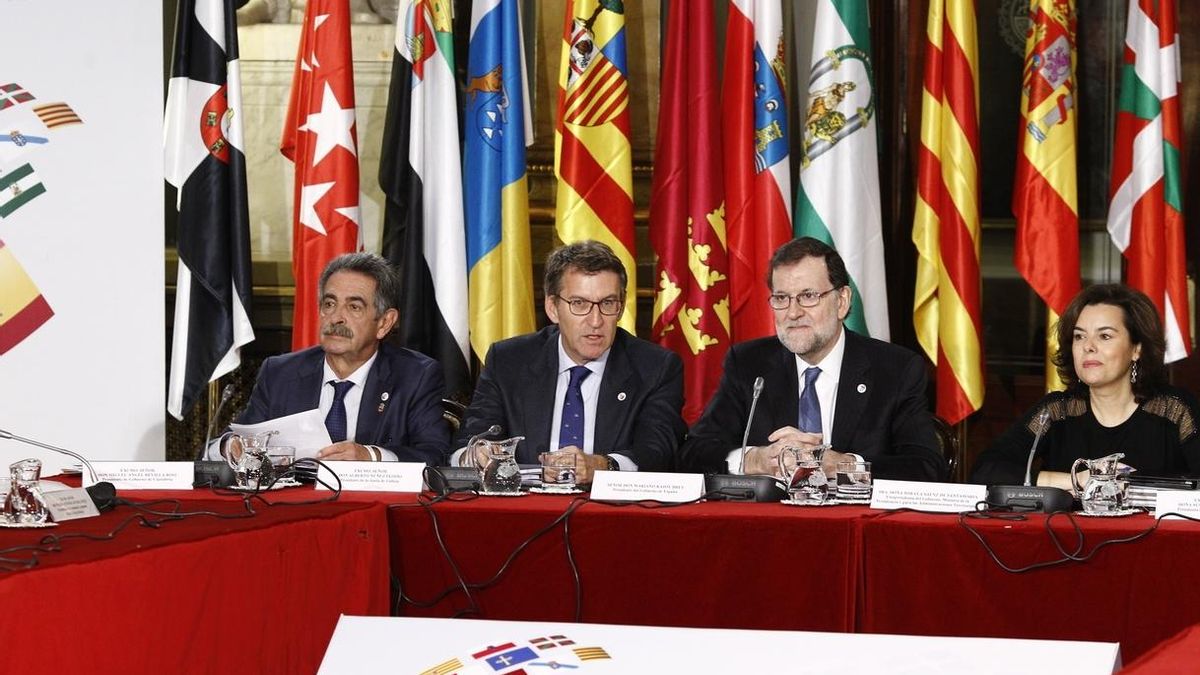 Comienza la Conferencia de Presidentes con la financiación autonómica como principal "caballo de batalla" para Cantabria