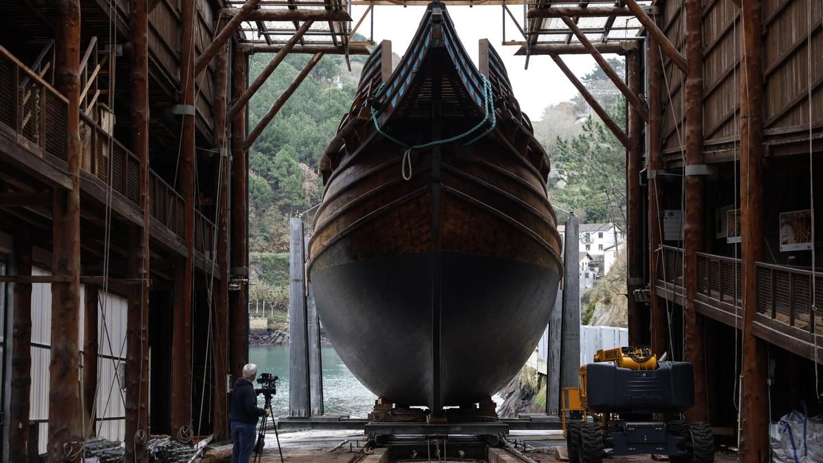 La nao, réplica reconstruida en Pasaia