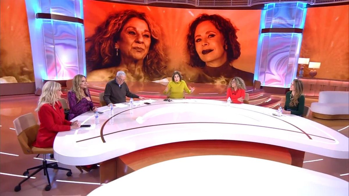 Beatriz Archidona el martes en 'TardeAR', también como colaboradora