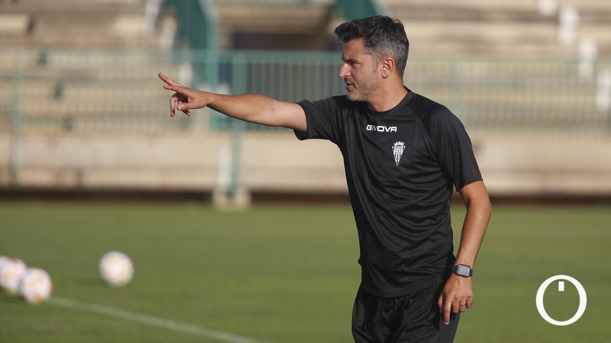Primer entrenamiento del Córdoba CF tras las vacaciones