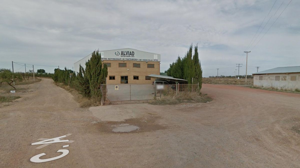 Incendio en el desguace de Alfaro