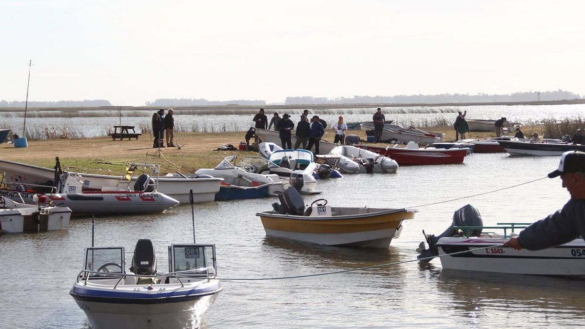 DAIREAUX. Concurso de Pesca de Pejerrey Embarcado